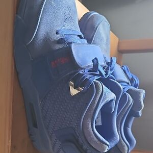 Men's Blue Sneakers